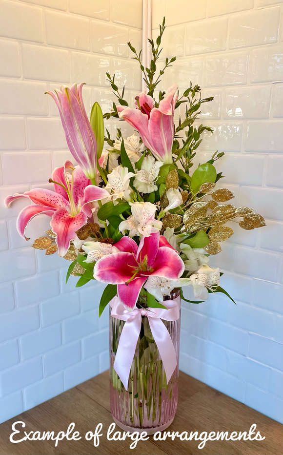 Large Designer’s Choice Floral Bouquet in Vase